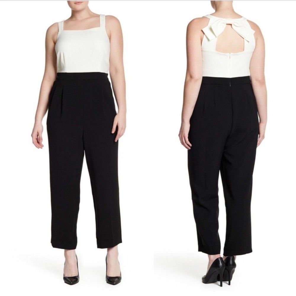 Vince Camuto Black & White Kors Bow Back Jumpsuit Size 10